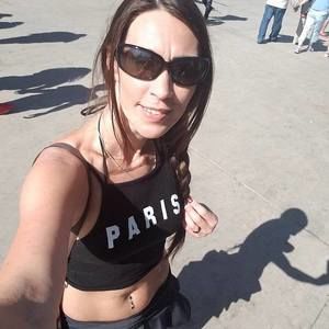 Meet your Posher, Angela